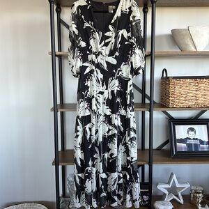 Taylor Maxi Dress Size 4